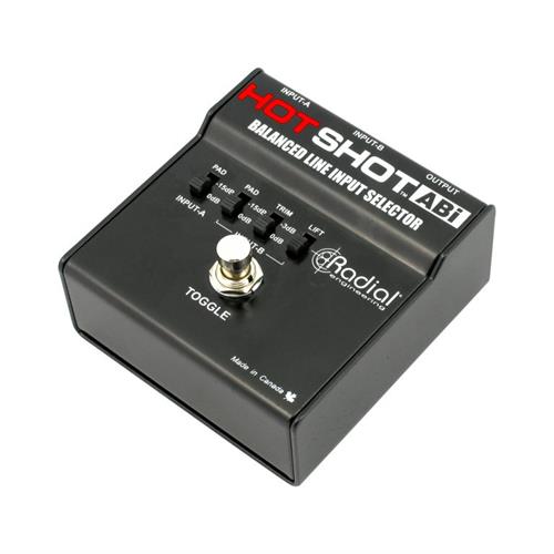Radial HOTSHOT ABI - Mic & line switcher, 2 XLR-F inputs and 1 XLR-M output. Balanced 