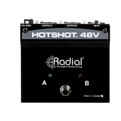 Radial HOTSHOT 48V - Phantom Power supply and footswitch toggles condensor mic between two outputs